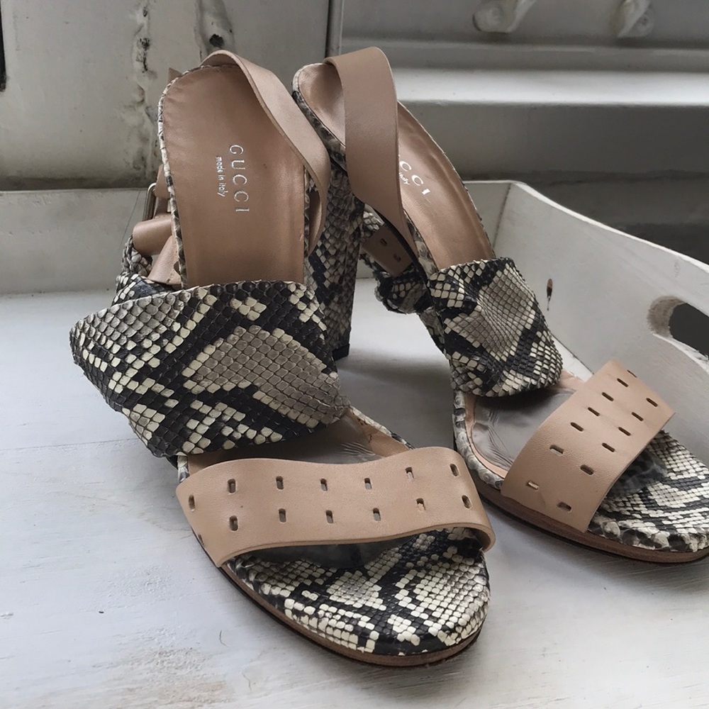 On hold- Gucci Python Snake Skin + leather Heels 8